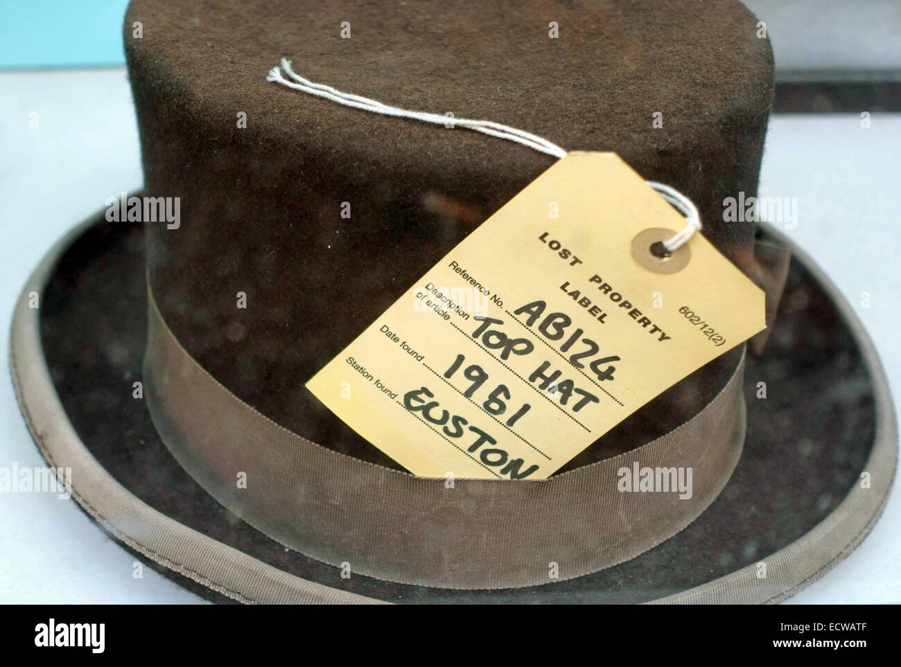 Top hat displayed at London Transport Lost Property Office, Baker Street, London Stock Photo