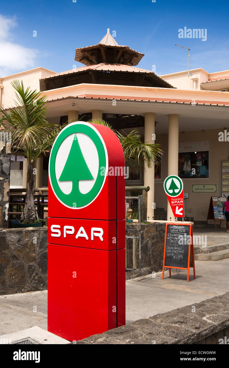 Mauritius, Flic en Flac, Pasadena Spar Supermarket sign in town centre Stock Photo