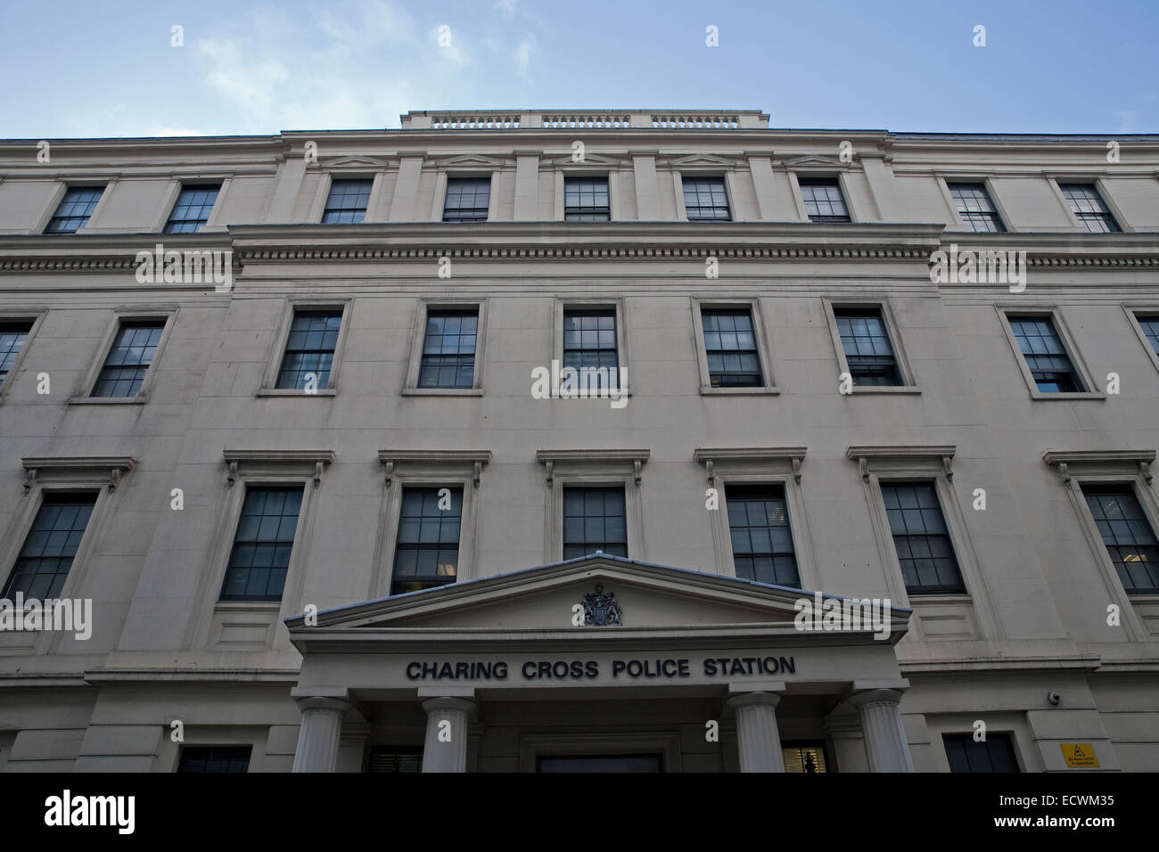Blue Skies Over Charing Cross Police Station Stock Photo