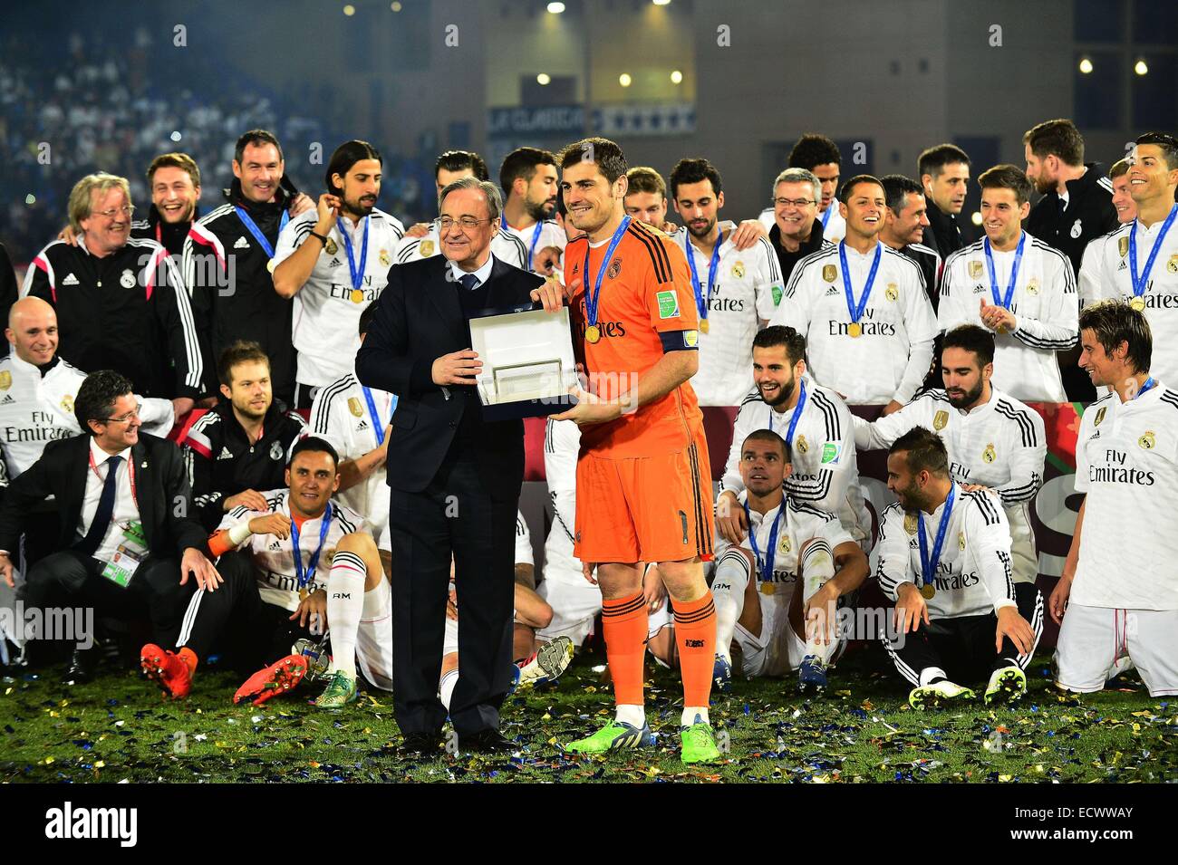 Marrakech, Morocco. 20th Dec, 2014. Real Madrid CF president FLORENTINO PEREZ and IKER CASILLAS celebrating the match number 700 with Real Madrid with the trophy after win the FIFA Club World Cup 2014 in Marrakech. Credit:  Marcio Machado/ZUMA Wire/Alamy Live News Stock Photo