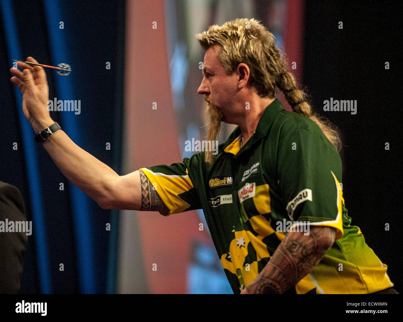 London, UK. 20th Dec, 2014. William Hill PDC World Darts Championship. Simon Whitlock (7) [AUS] in action during his game with Darren Webster [ENG]. Credit:  Action Plus Sports/Alamy Live News Stock Photo