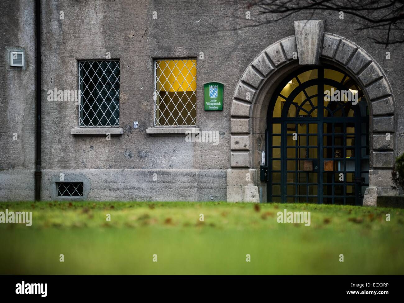 The main entrance of a prison is pictured in Landsberg am Lech, Germany, 20 December 2014. Germany's most popular prisoner hopes for his first holidays since his start of imprisonment in June. Photo: Nicolas Armer/dpa Stock Photo