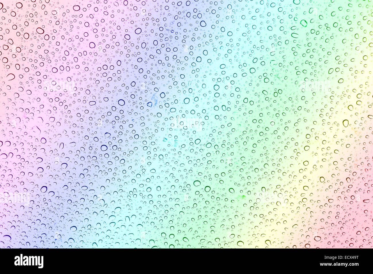 Rain water on a window hi-res stock photography and images - Alamy