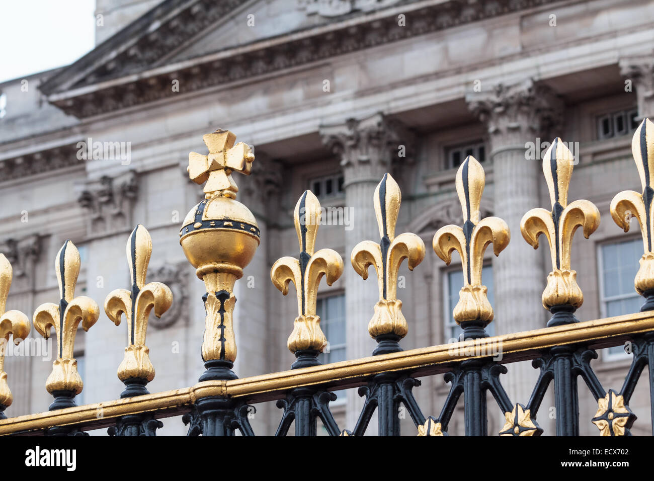 Golden fleur de Lis on the gates of Buckingham Palace, London, UK Stock Photo