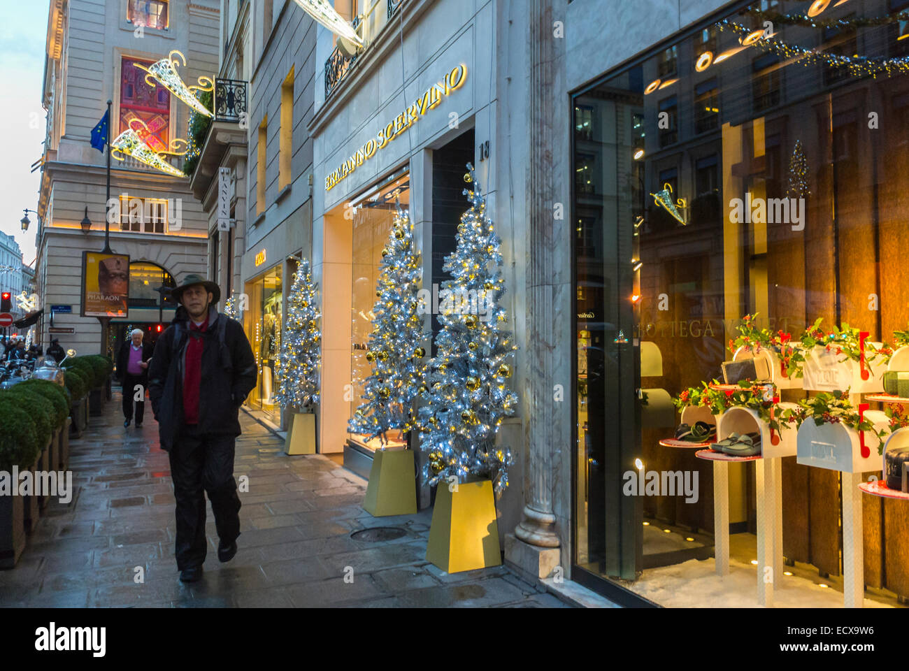 Paris, France, People Walking, Christmas Decorations, Shopping ...