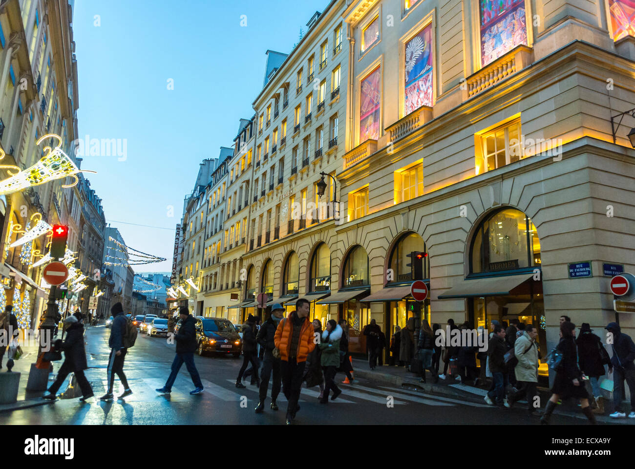 Paris, France, People Christmas Shopping, Outside Street Scenes, Exterior,  Evening Light, Rue Royale, Luxury shop fronts Stock Photo - Alamy