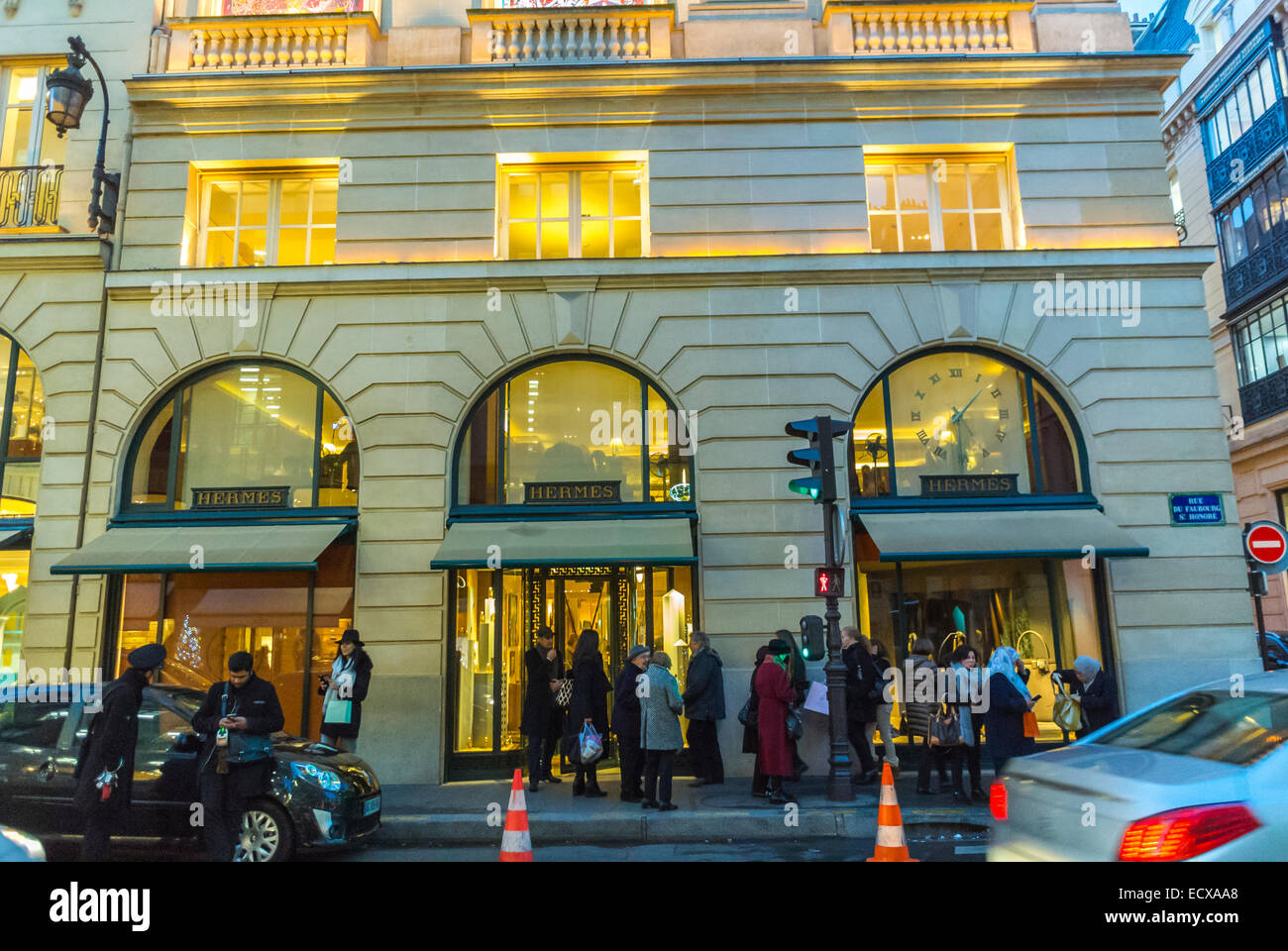 Paris, France, People Christmas Shopping, Outside Street Scenes, Exterior,  Evening Light, Rue Royale, Luxury shop fronts Stock Photo - Alamy