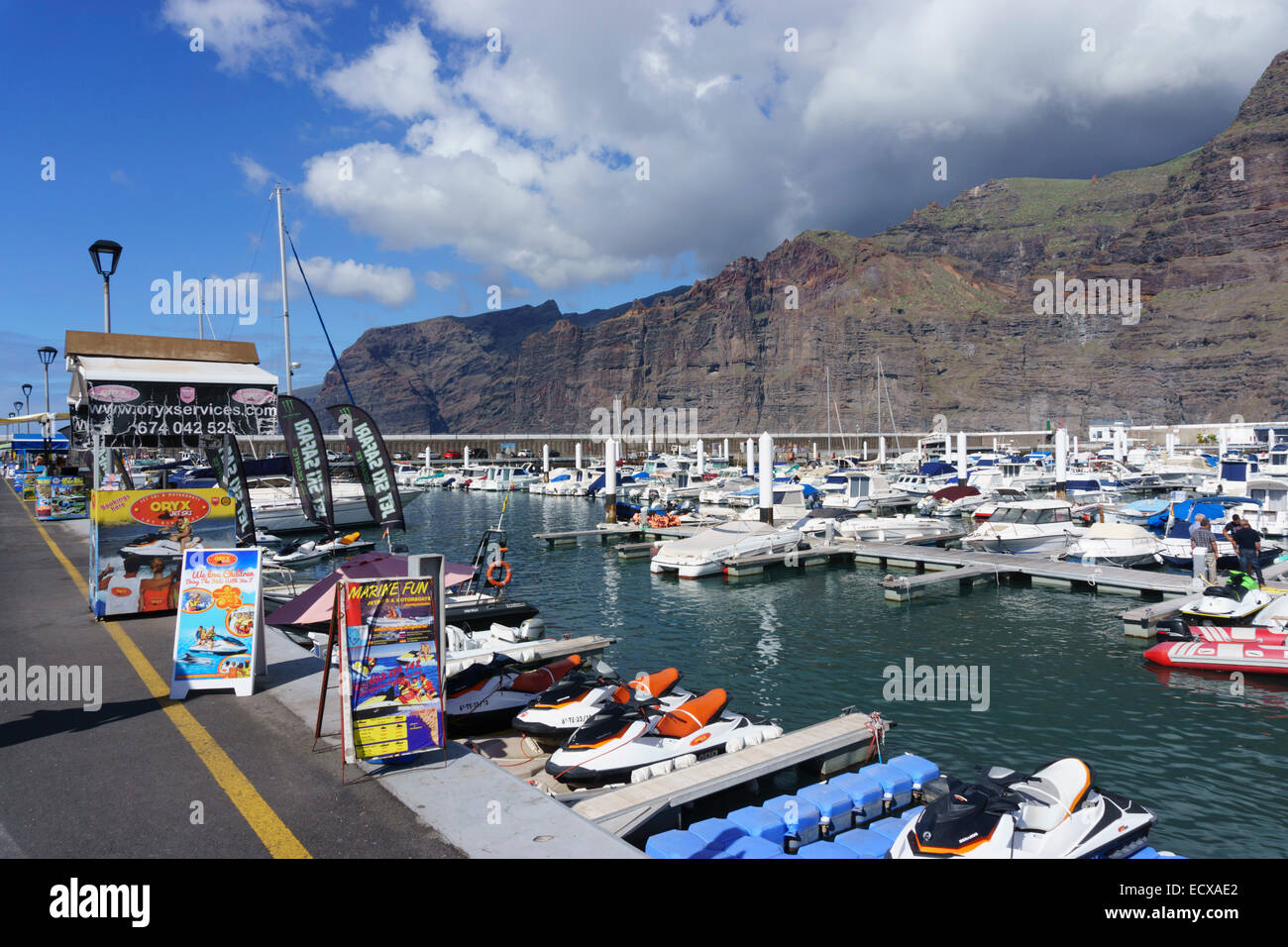 Tenerife Los Gigantes harbour and marina Stock Photo Alamy