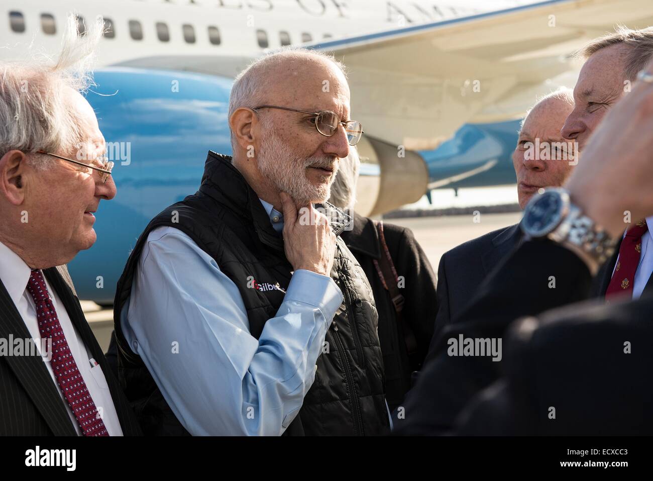 USAID Contractor Alan Gross Imprisoned In Cuba For Five Years Is Greeted By A Group Of