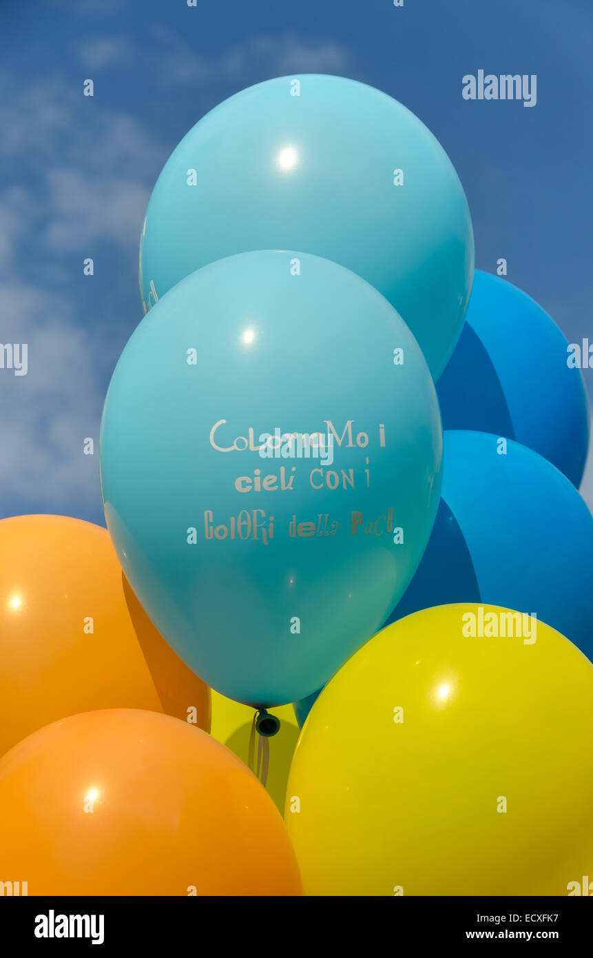 Pressure balloon hi-res stock photography and images - Page 2 - Alamy, image size:861x1390