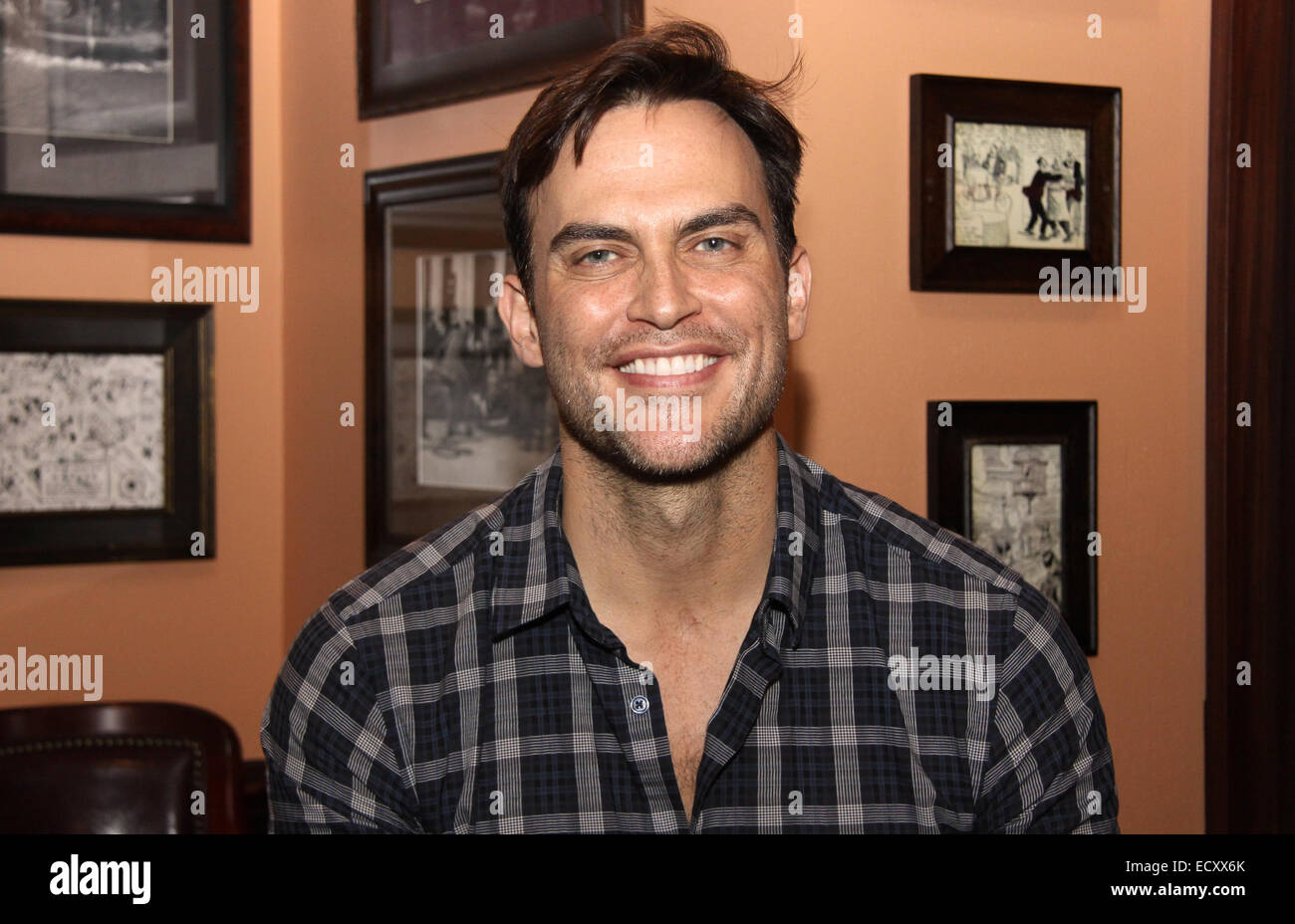 Cheyenne Jackson Glee