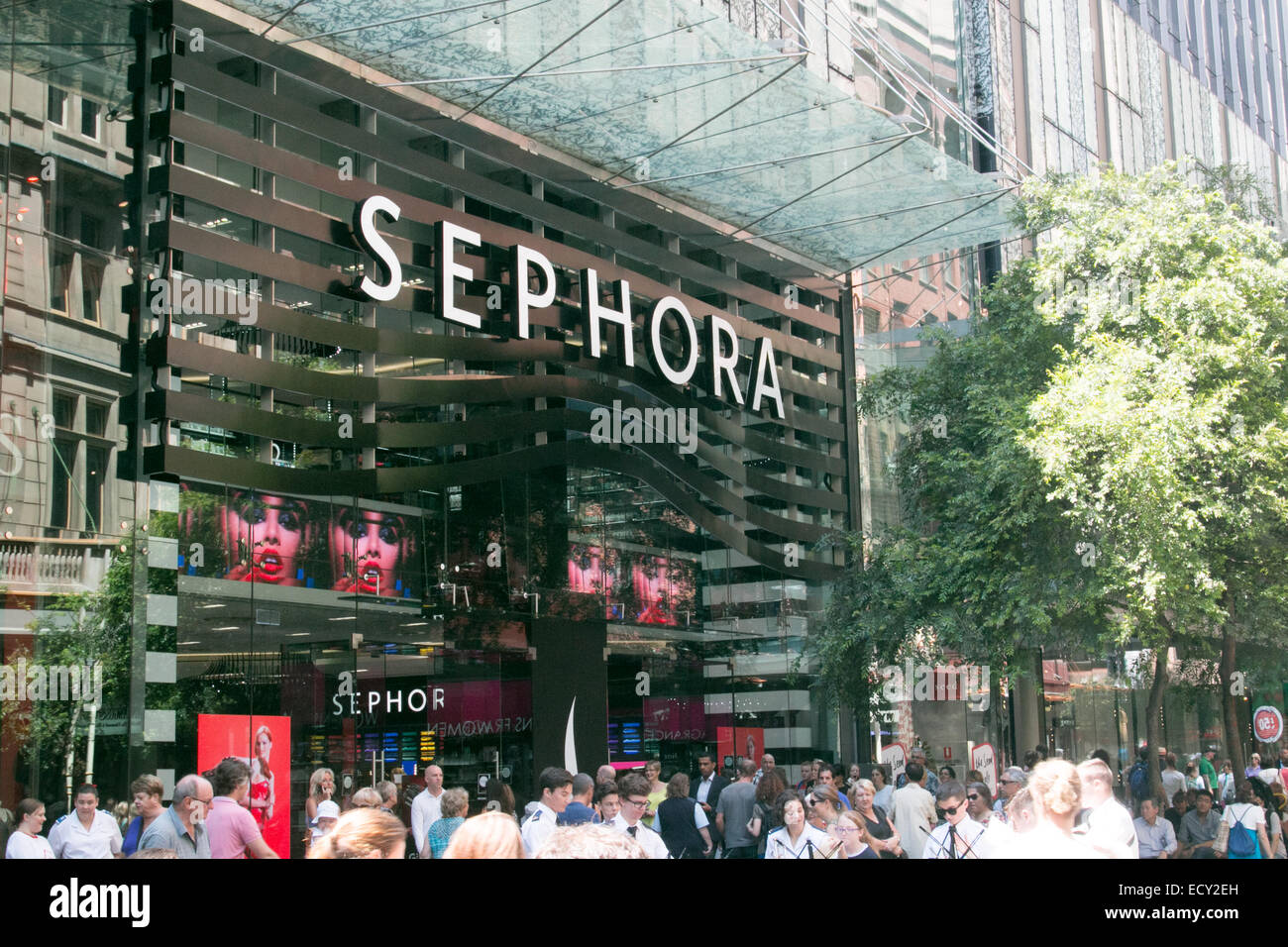 Sephora opened its first australian store in pitt street Sydney in december 2014 Stock Photo Alamy