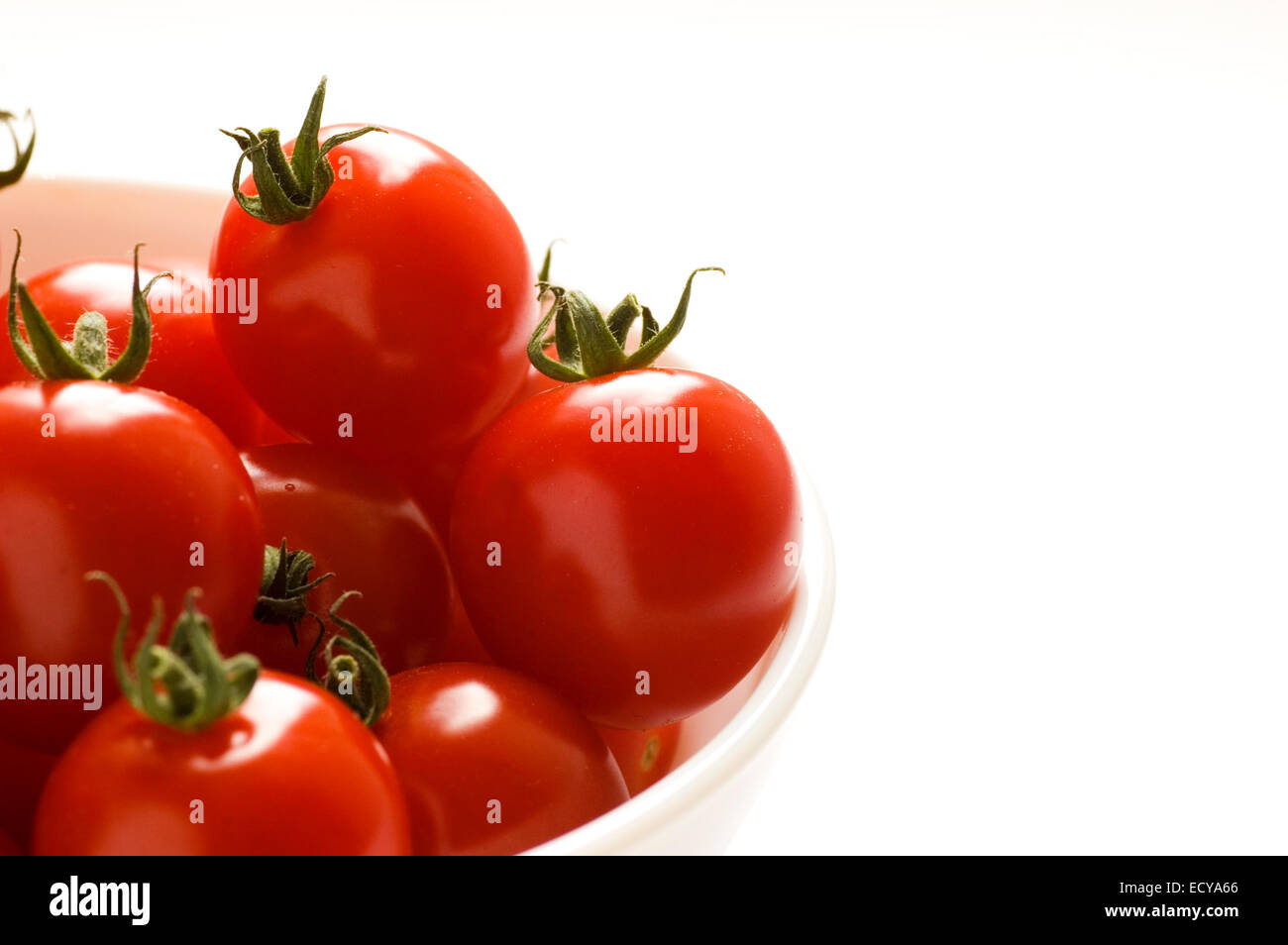 cherry tomatoes in a bowl Stock Photo - Alamy
