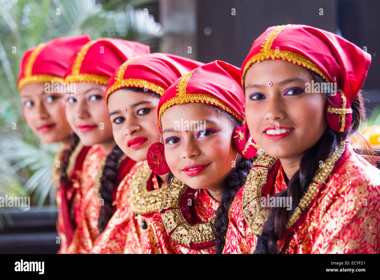 Girls dressed in traditional clothing in Kathmandu, Nepal Stock Photo