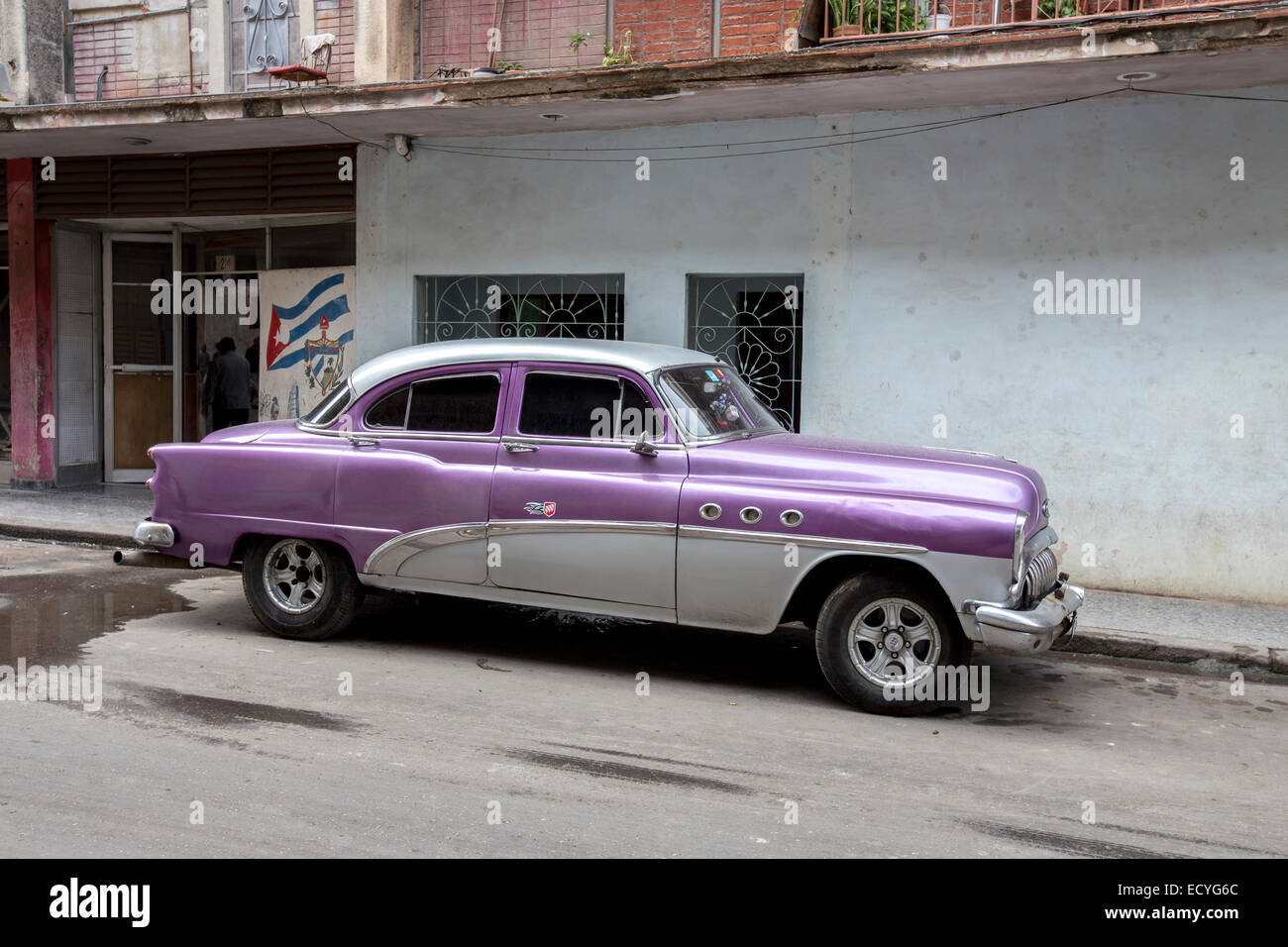 Classic car in Havana, Cuba Stock Photo Alamy