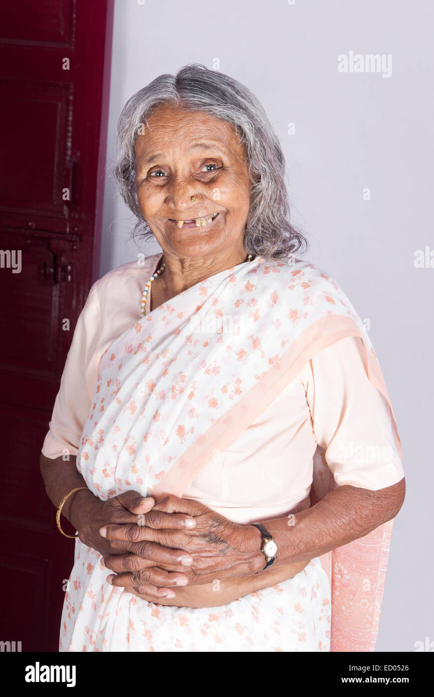 1 indian Old Senior Woman Stock Photo - Alamy