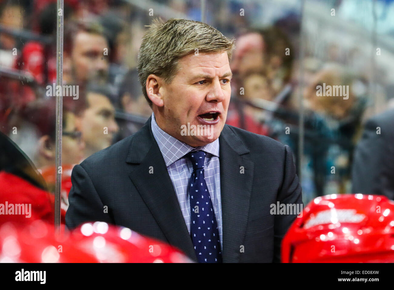 Carolina Hurricanes head coach Bill Peters during the NHL game between