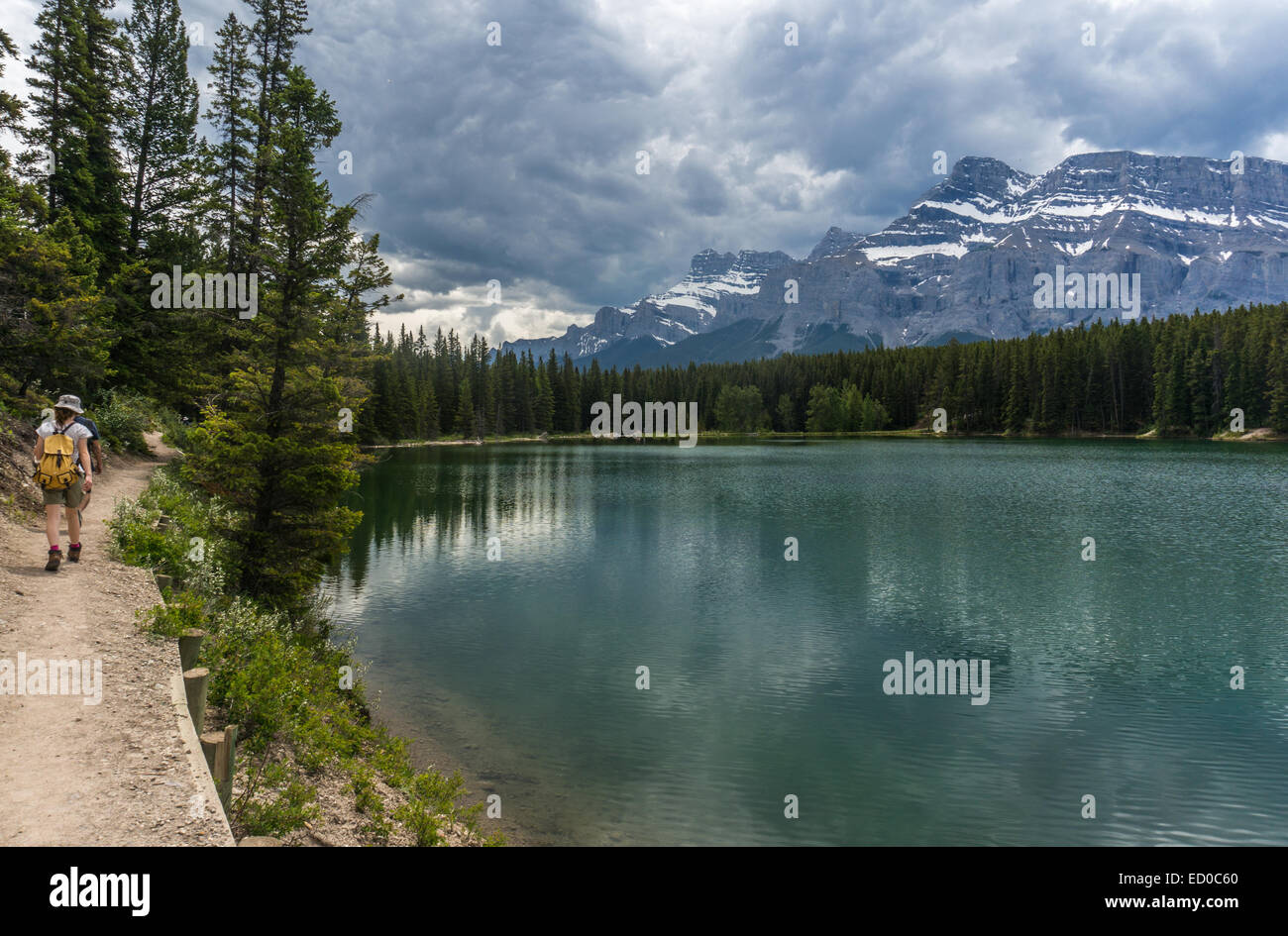 Canada, Alberta, Banff National Park, Teenager (14-15) hiking around Johnson Lake Stock Photo