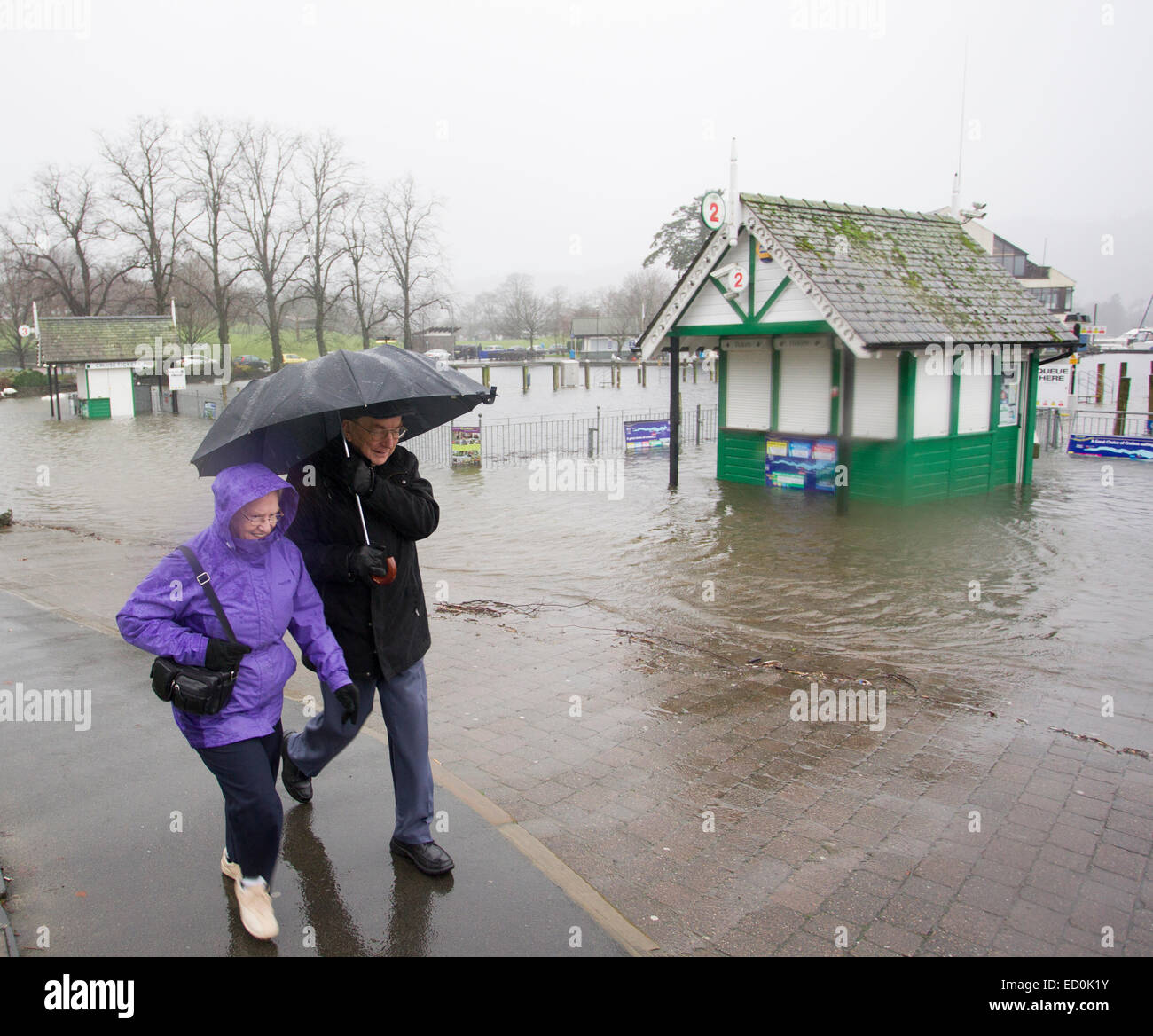 Bowness on Windermere Cumbria UK 23 December 2014. UK Weather Lake