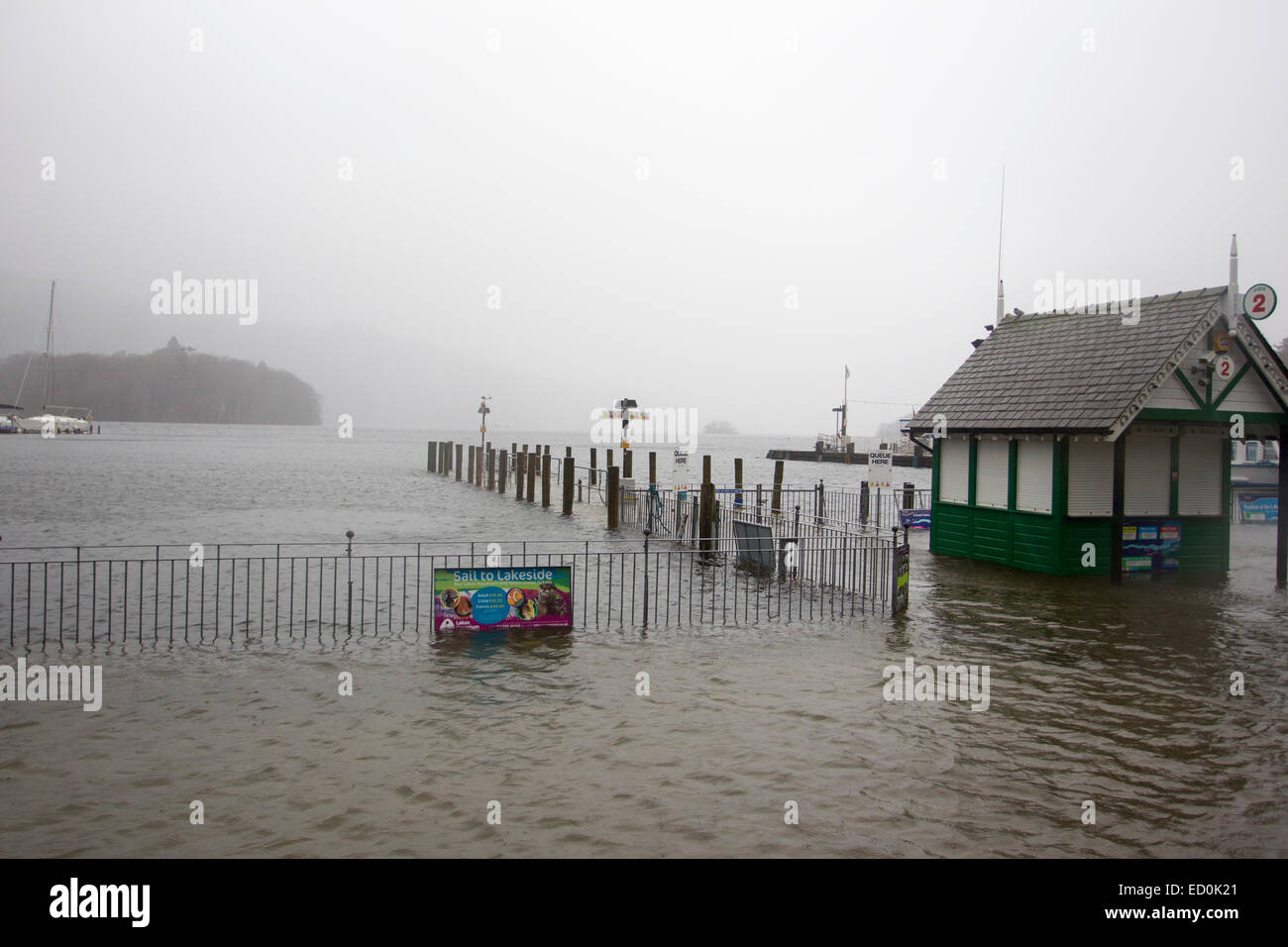 Bowness on Windermere Cumbria UK 23 December 2014. UK Weather Lake