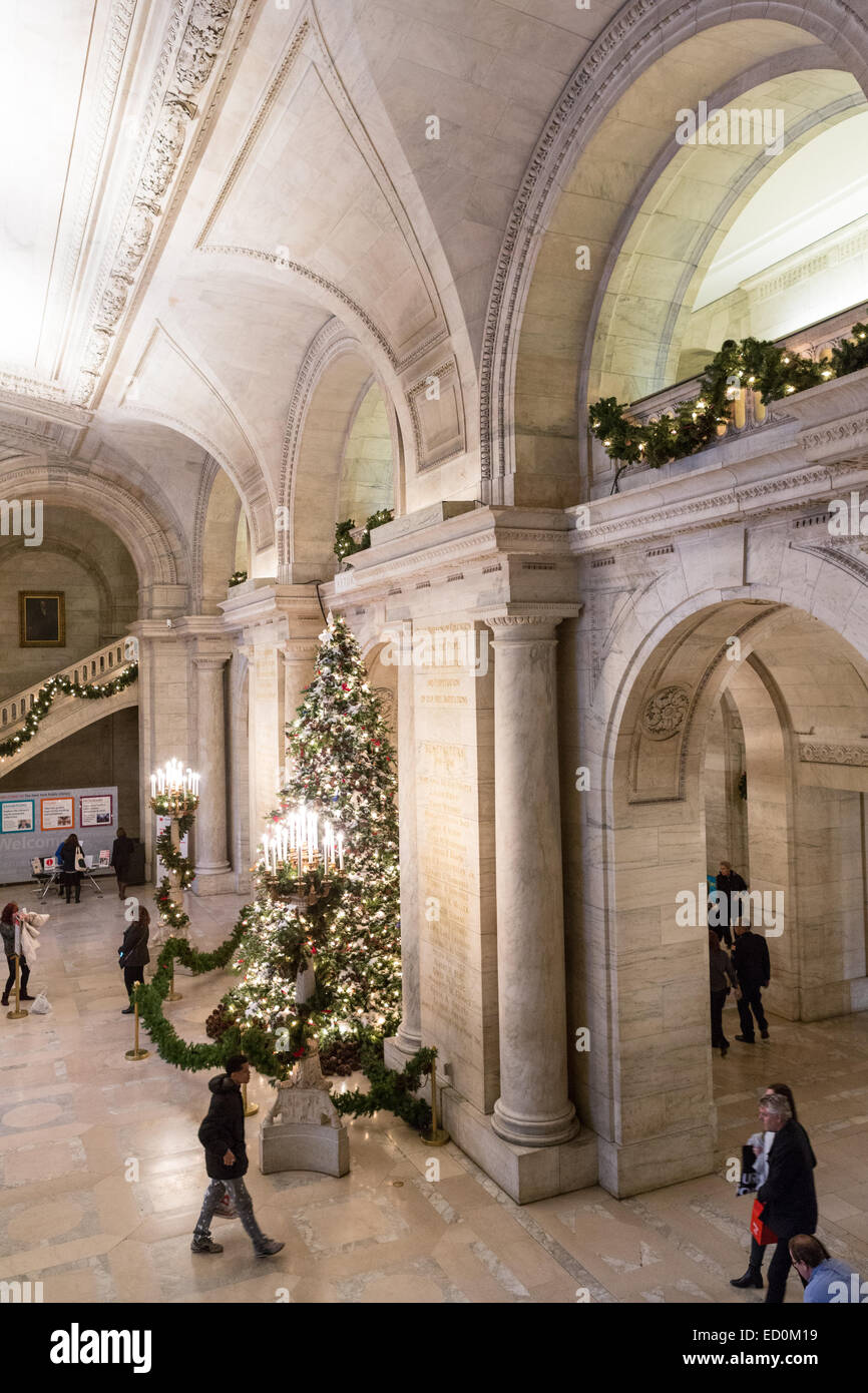 Astor hall at the new york public library hi-res stock photography and ...