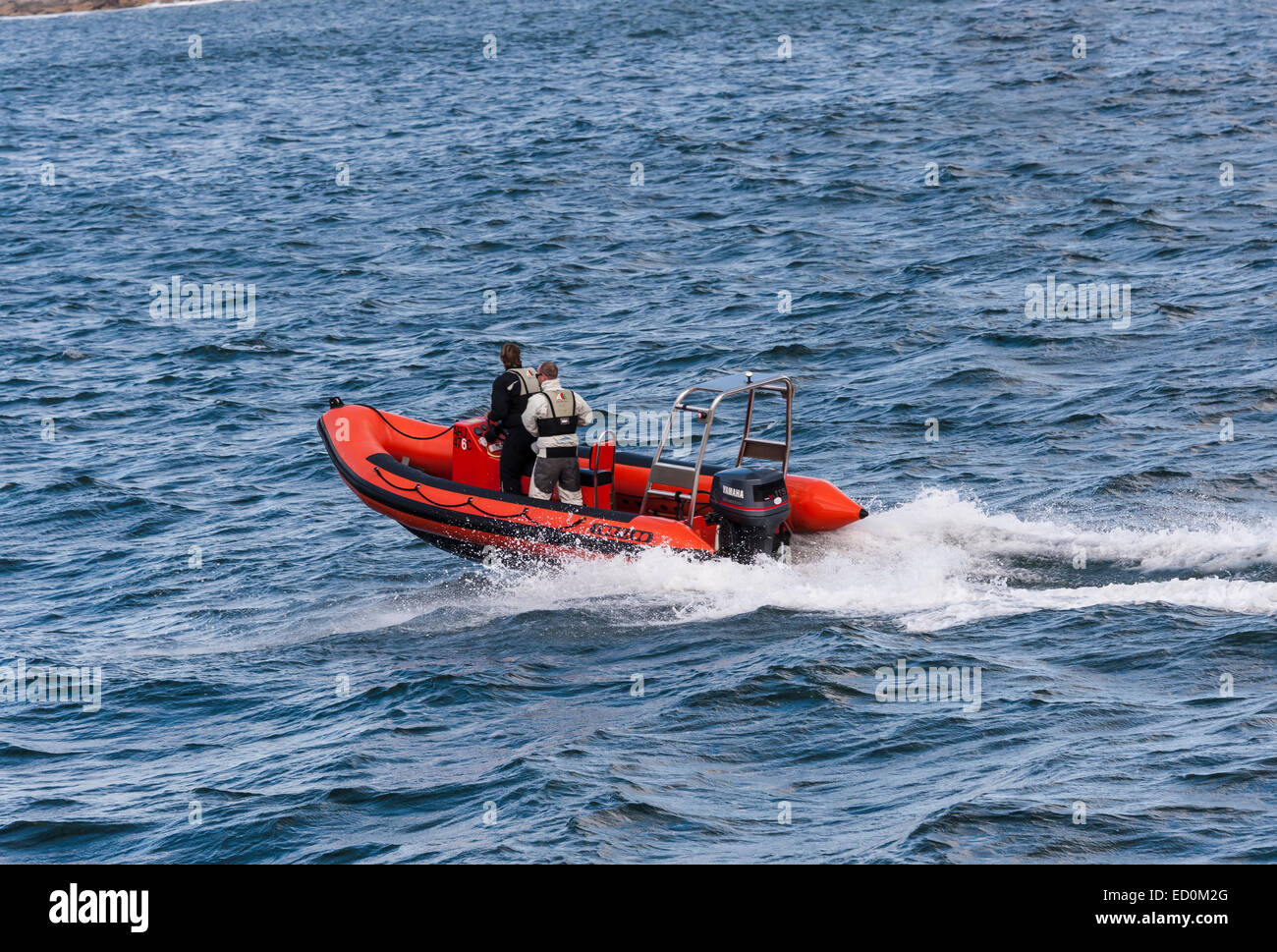 Dinghy rubber hires stock photography and images Alamy
