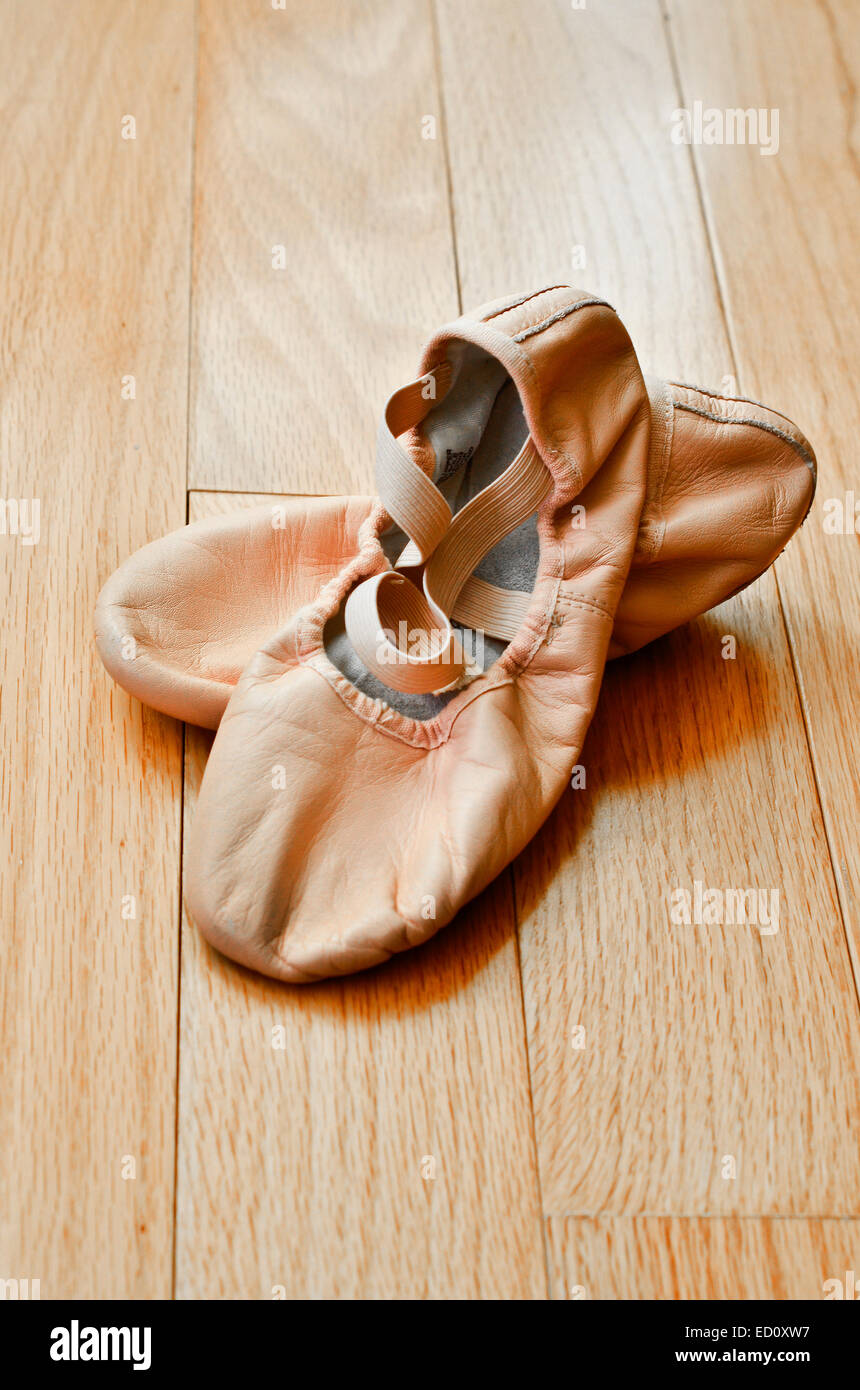 Ballet slippers hires stock photography and images Alamy
