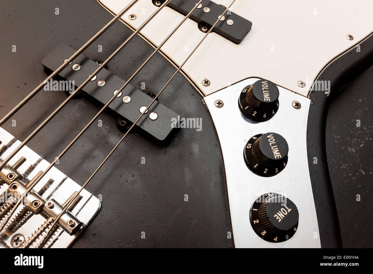 Vintage bass guitar body closeup Stock Photo Alamy