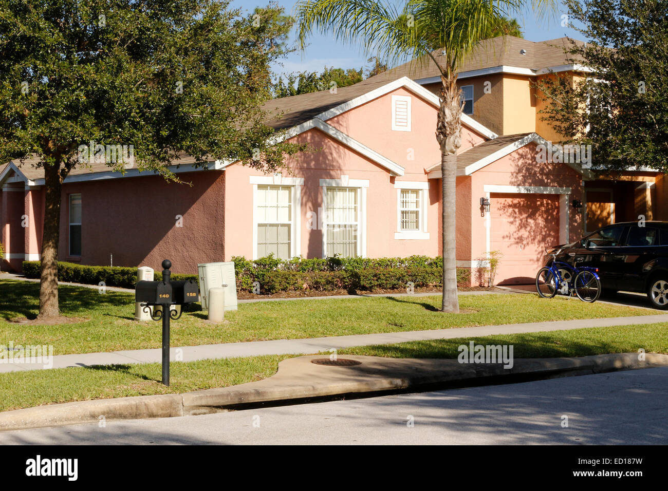 Single storey villa home in Florida close to Disney theme park popular ...