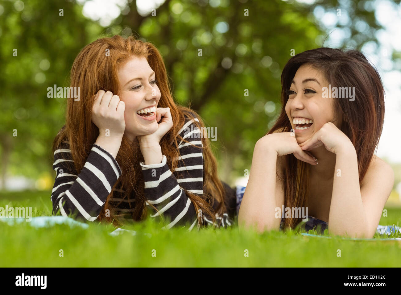 Happy and relaxed hi-res stock photography and images - Alamy