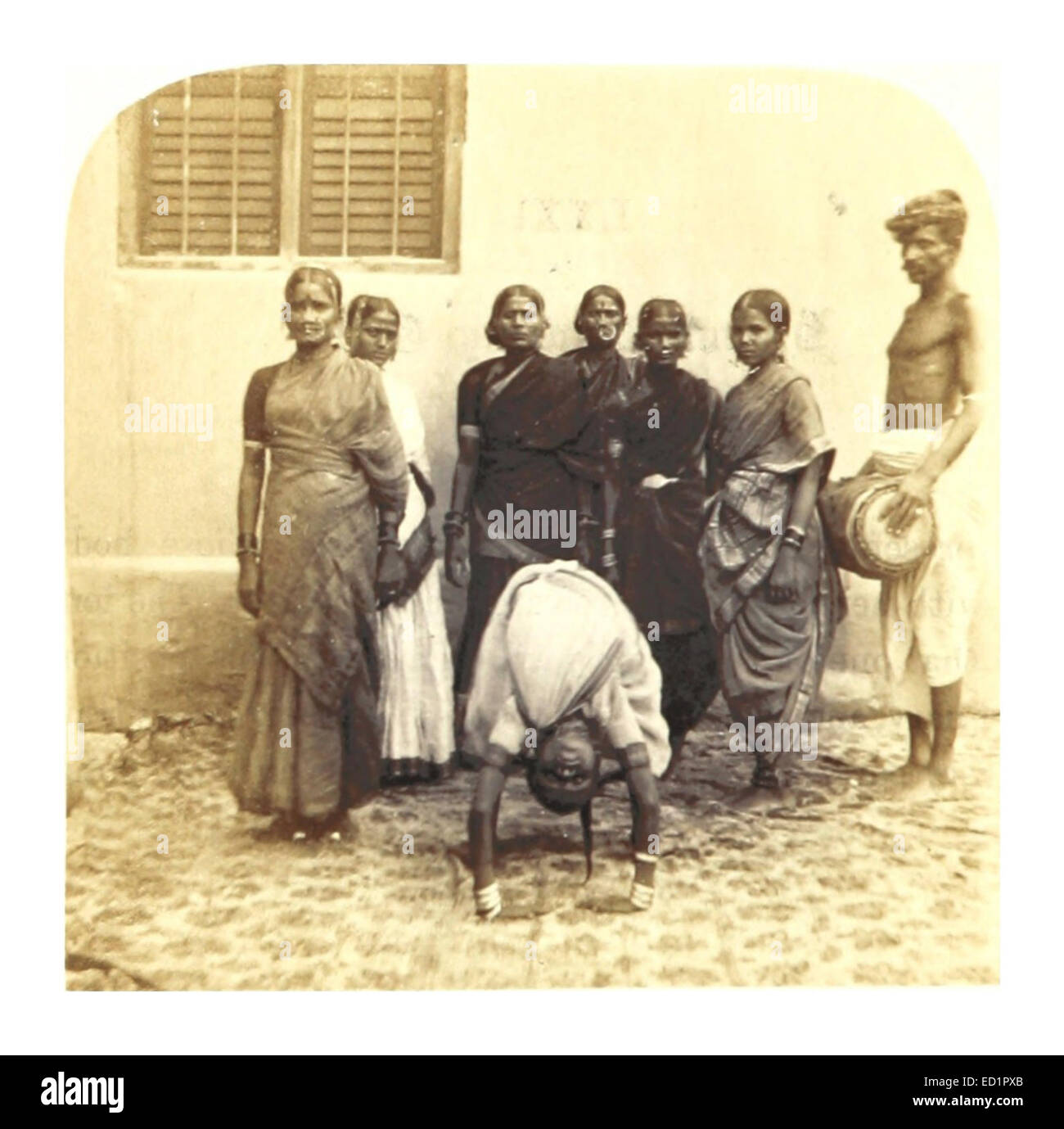 WELD 1862 in India pg302 (071 The Hindoo Dancing-Girls) Stock Photo