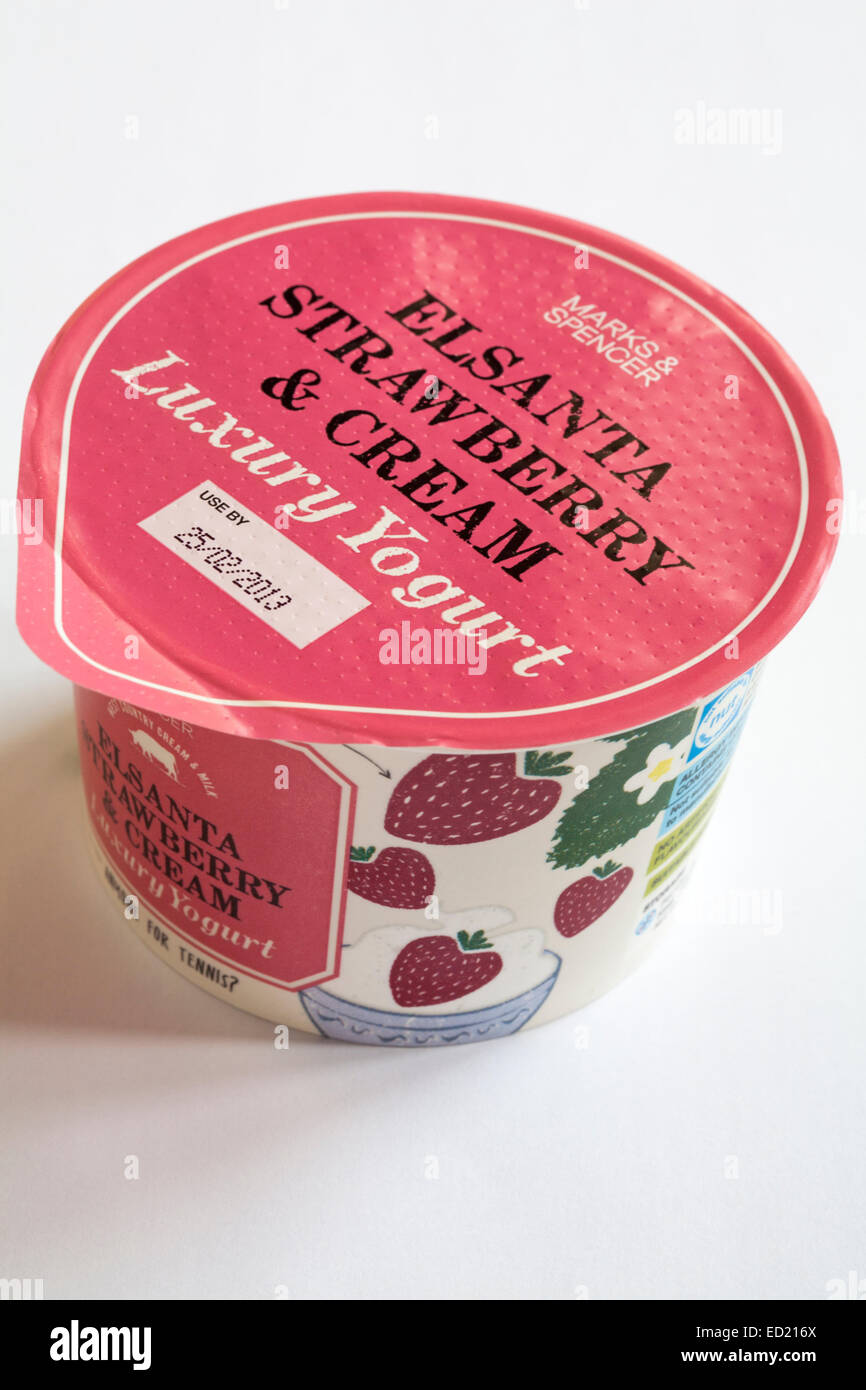 Pot of Marks & Spencer Elsanta Strawberry & Cream Luxury Yogurt isolated on  white background - Elsanta Strawberry & Cream Luxury Yoghurt Stock Photo -  Alamy