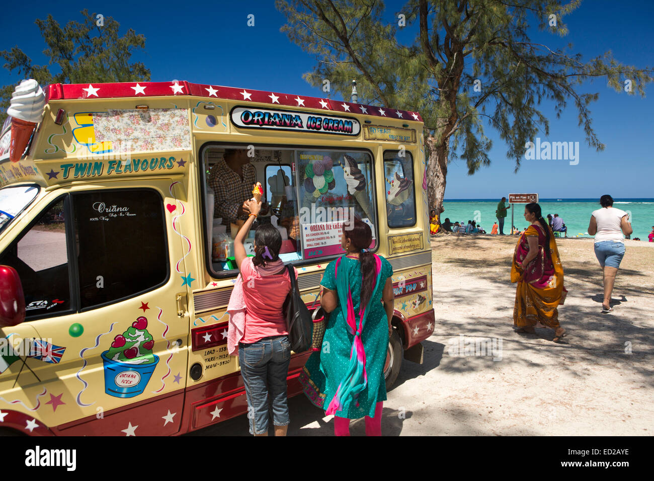 Ice Cream Van Beach High Resolution Stock Photography And Images Alamy