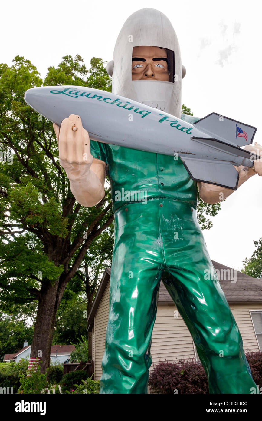 Illinois Wilmington,historic highway Route 66,Launching Pad Drive-In,Gemini Giant,statue,man men male,humor,humorous,humour,IL140905069 Stock Photo