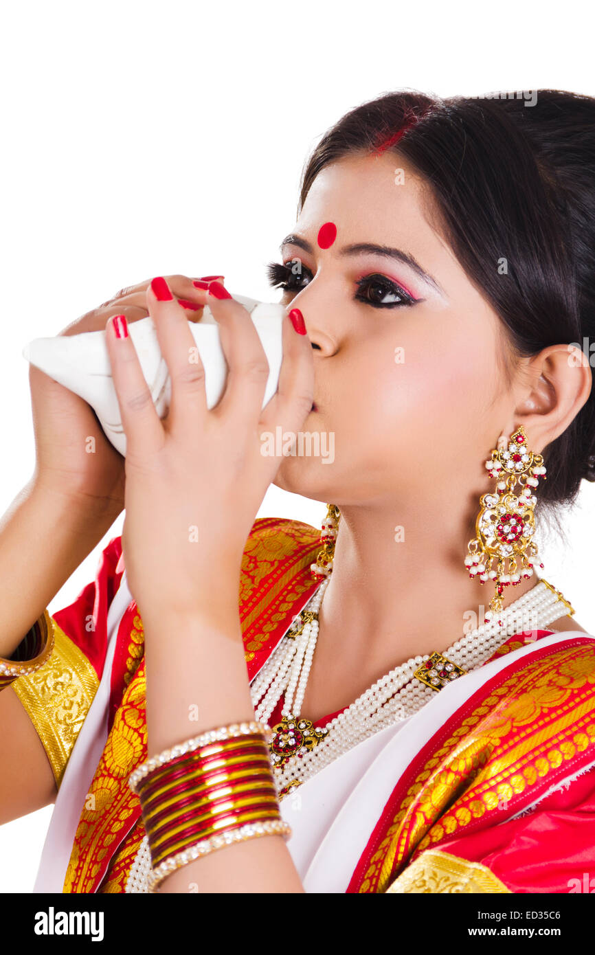 1 South  indian Housewife lady Start Worship Stock Photo