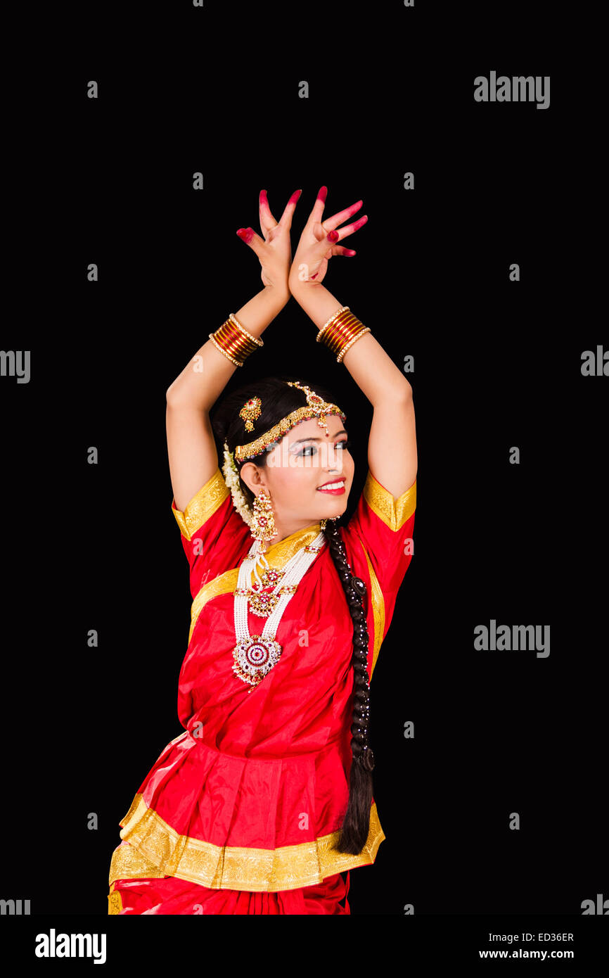 1 indian South Indian lady dance Stock Photo