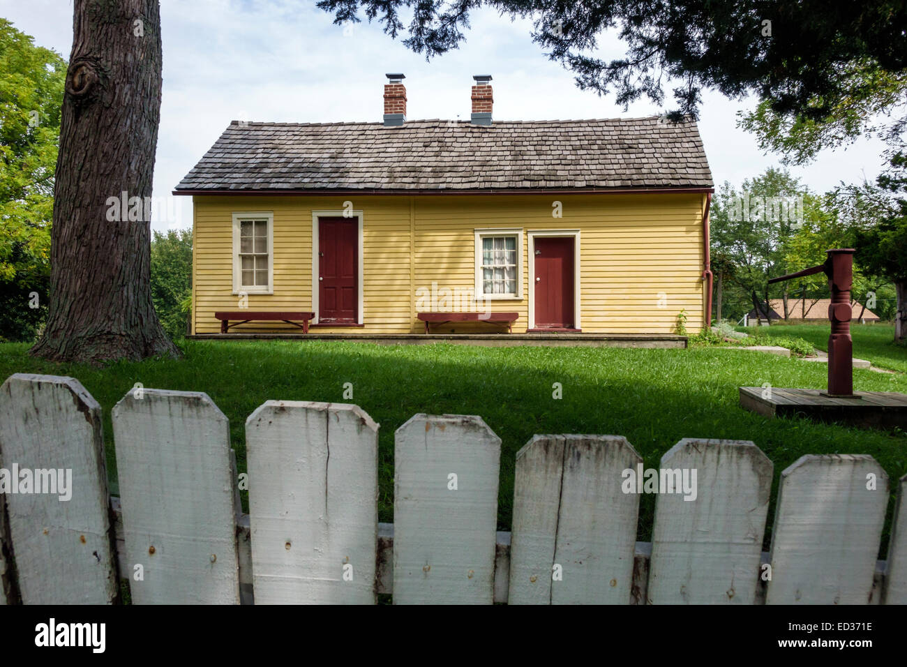 Illinois Decatur,Homestead Prairie Farm,TrobaughGood House,Rock