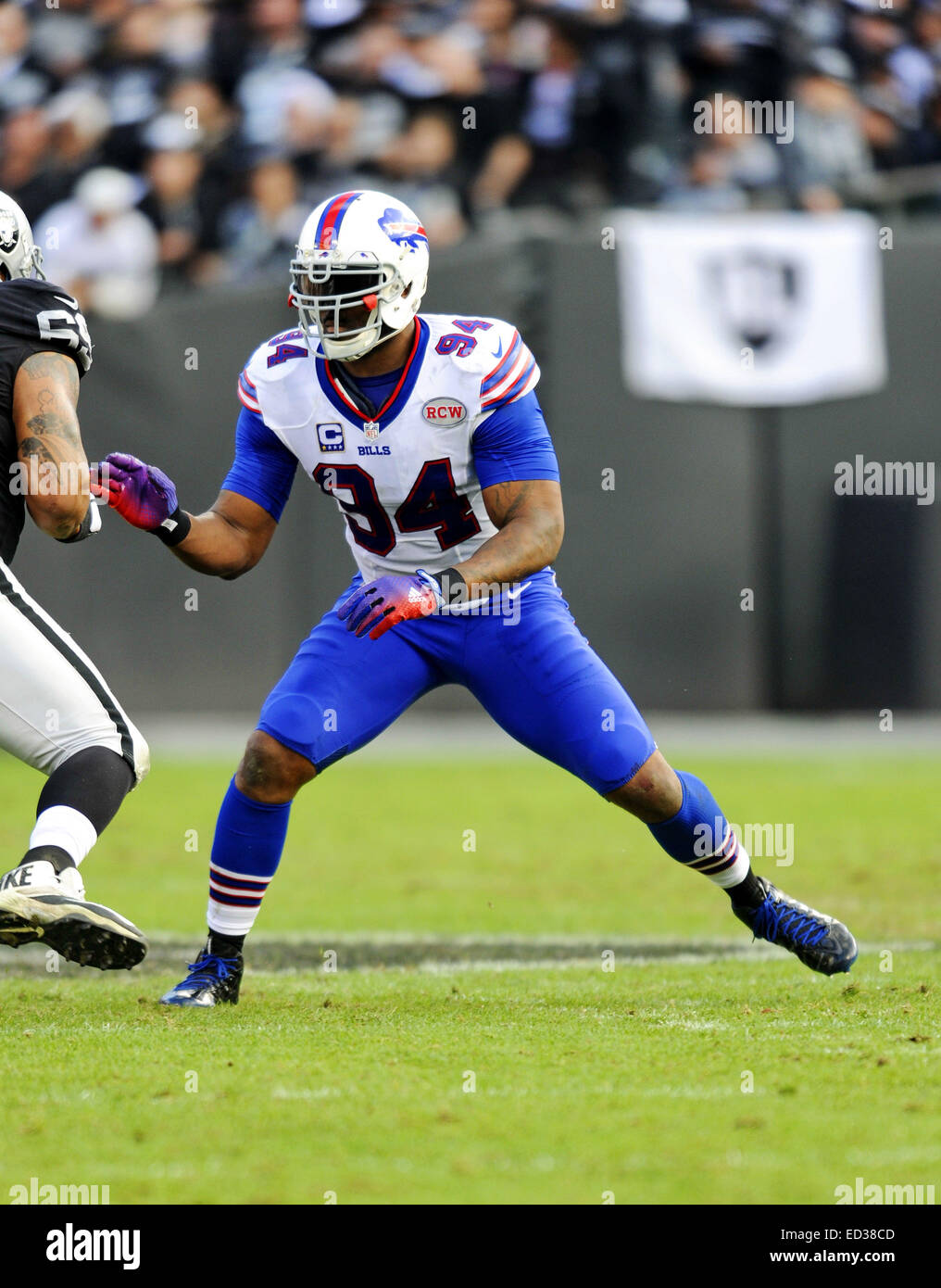 December 21 2014. Mario Williams of the Buffalo Bills in action during a  26-24 loss to the Oakland Raiders at the O.co Coliseum in Oakland,  California. John Pyle/Cal Sport Media Stock Photo -
