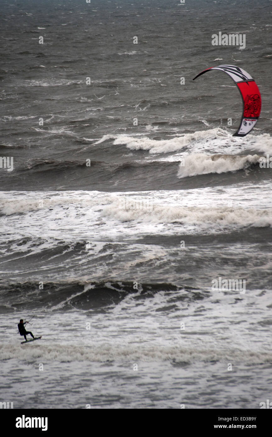 Kite surfing a Tynemouth Stock Photo