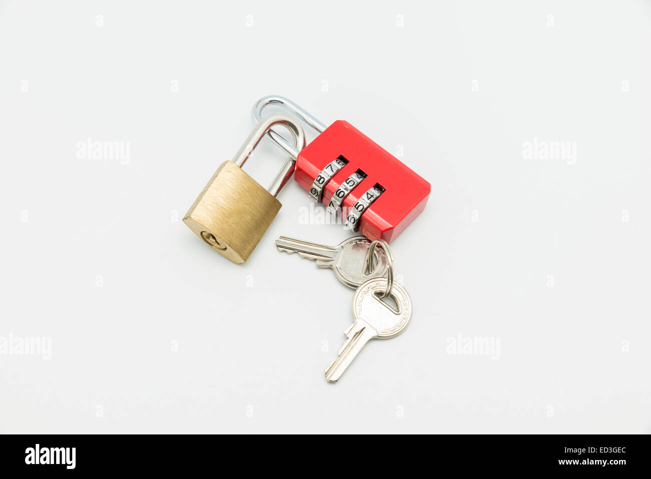 padlock with keys on a white background Stock Photo - Alamy