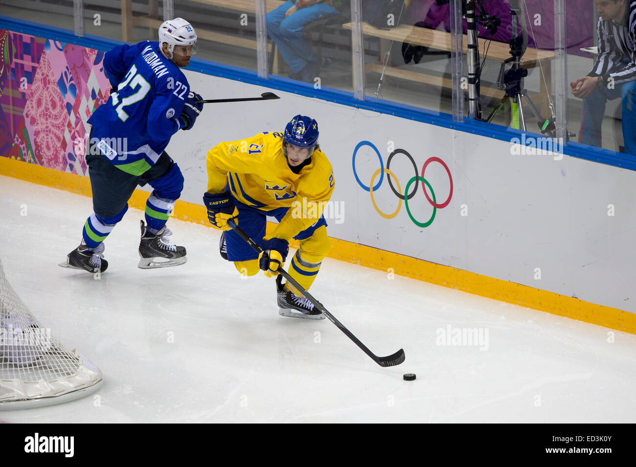Elias pettersson hi-res stock photography and images - Alamy