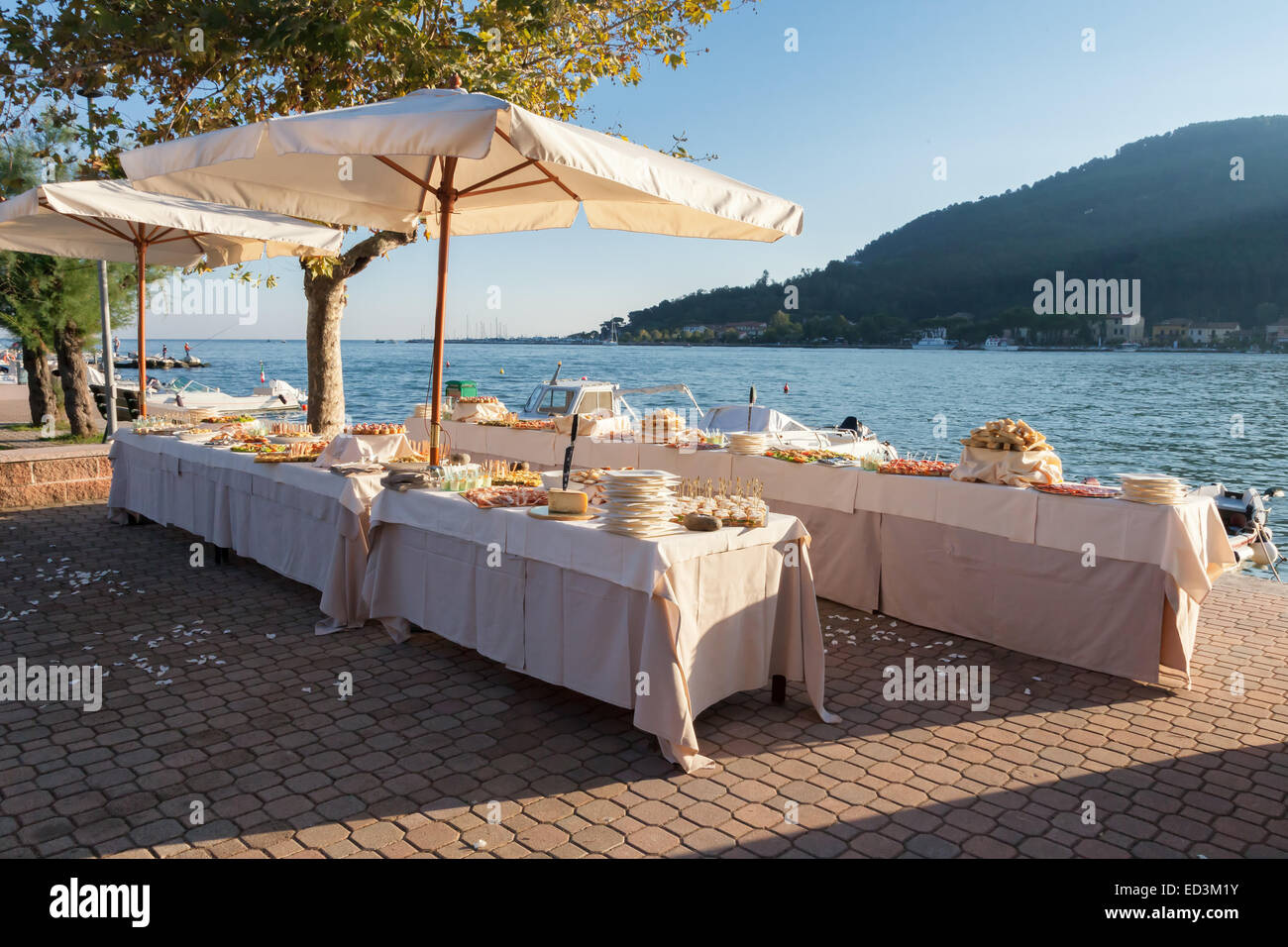 Wedding buffet hi-res stock photography and images - Alamy