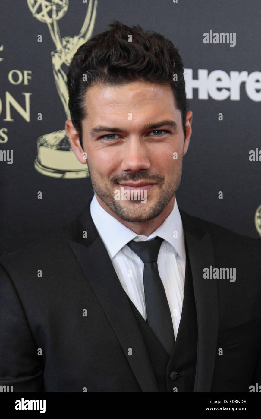 Ryan paevey hires stock photography and images Alamy