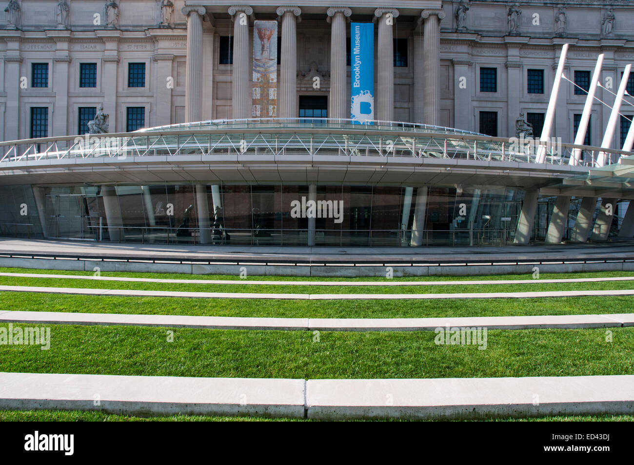 Brooklyn Museum of Art 200 Easterm Parkway. It was built under the guise of being one of the largest art museums in the world in Stock Photo