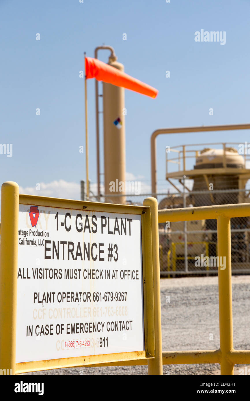 A gas plant in the Midway Sunset oilfield in Taft, Bakersfield