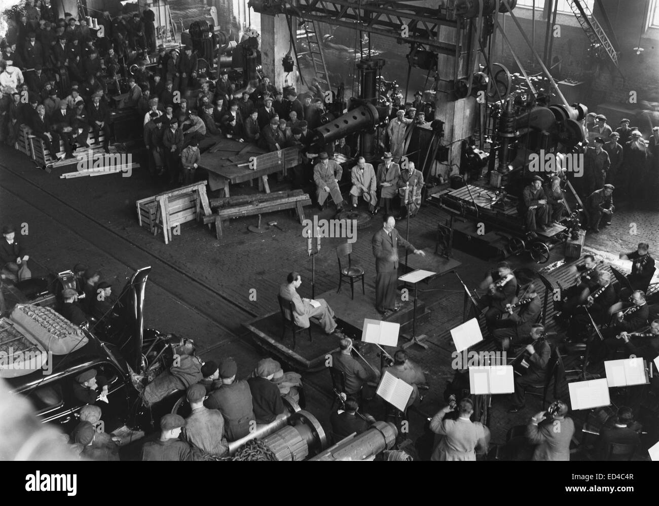 Factory concert by the Finnish Radio Symphony Orchestra, Hietaniemi, Helsinki, ca. 1945. Stock Photo