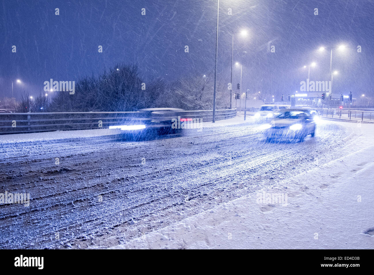 Bradford West Yorkshire 26th December 2014 Heavy snow on M606 causing