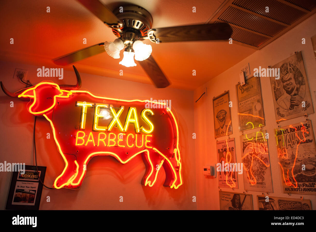 Texas Barbecue Neon Sign Austin Tx Us Stock Photo 76930339 Alamy