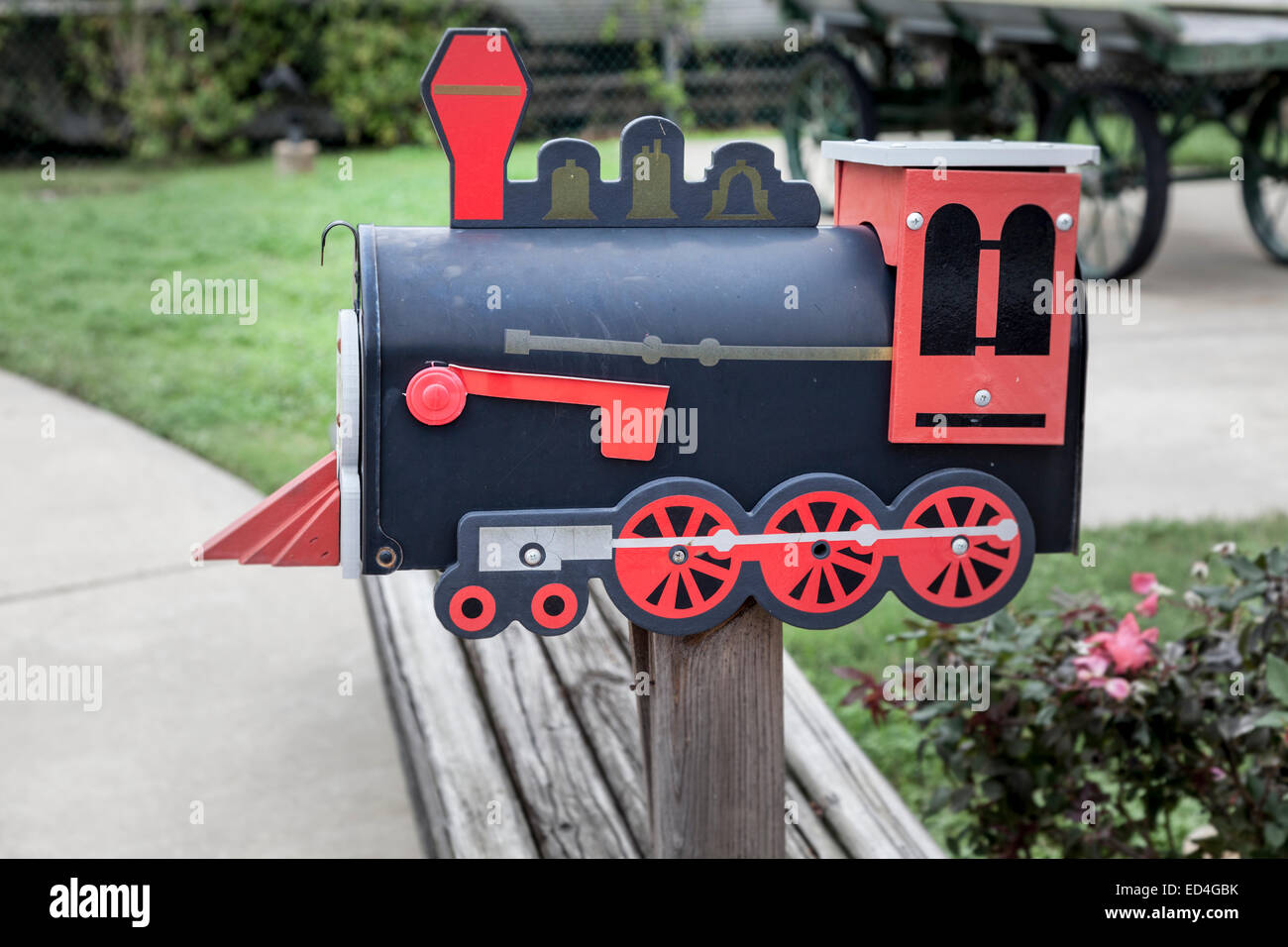 Steam engine train mailbox ornament hires stock photography and images Alamy