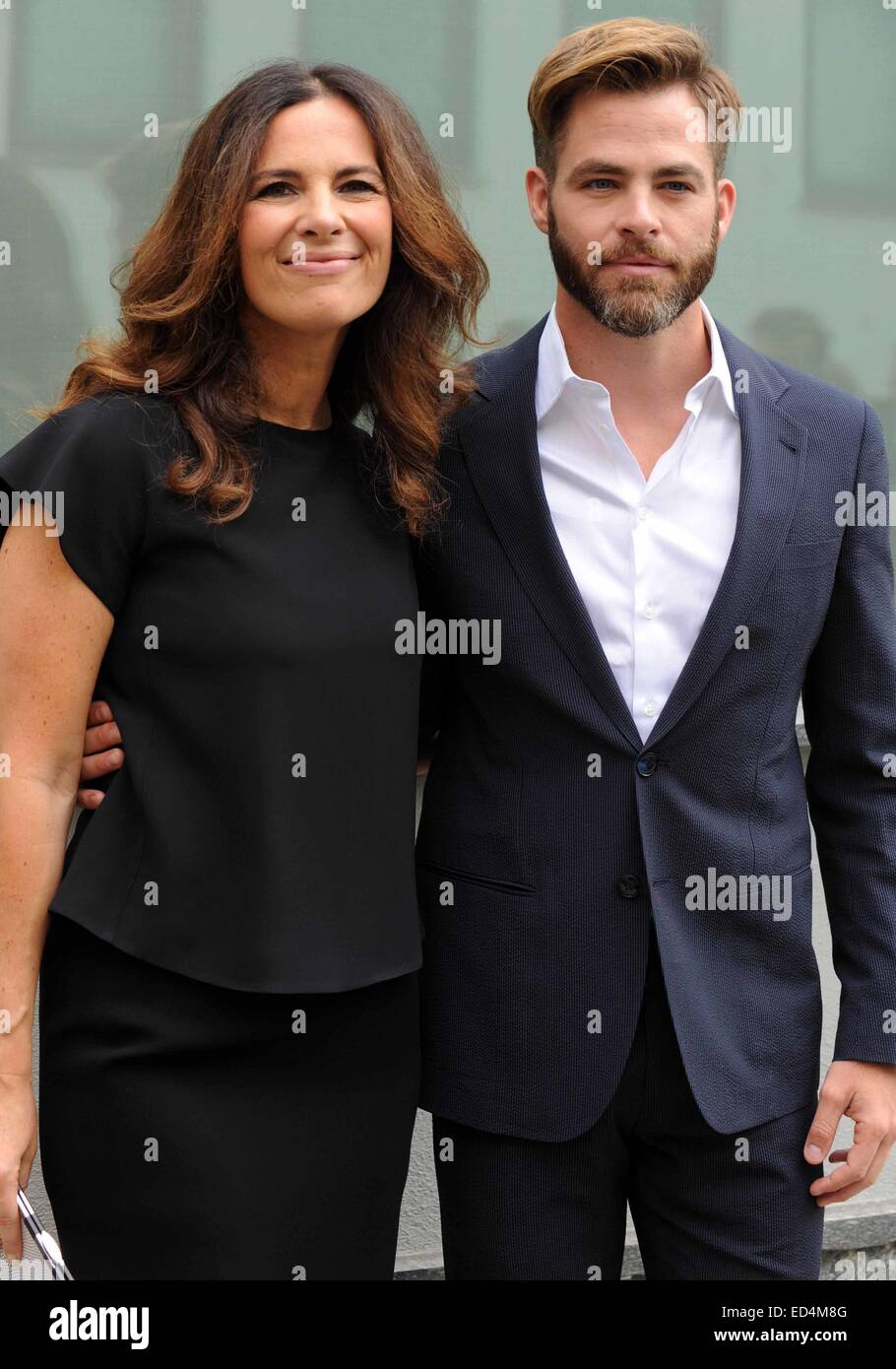 Chris pine and roberta armani hi res stock photography and images Alamy